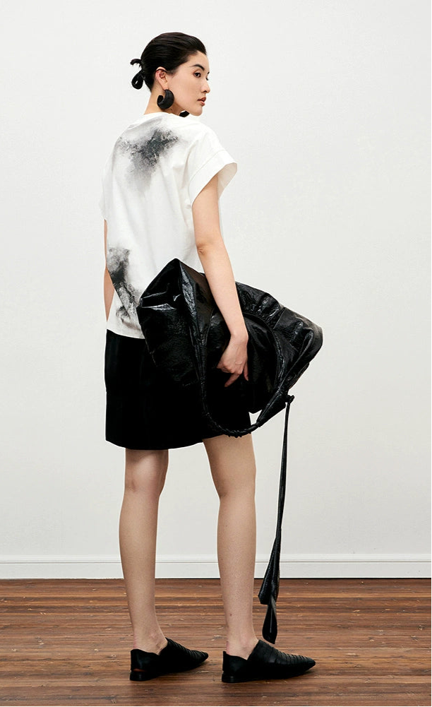 ZHUCHONGYUN  black flower bud drawstring belt loose shorts--REVY.