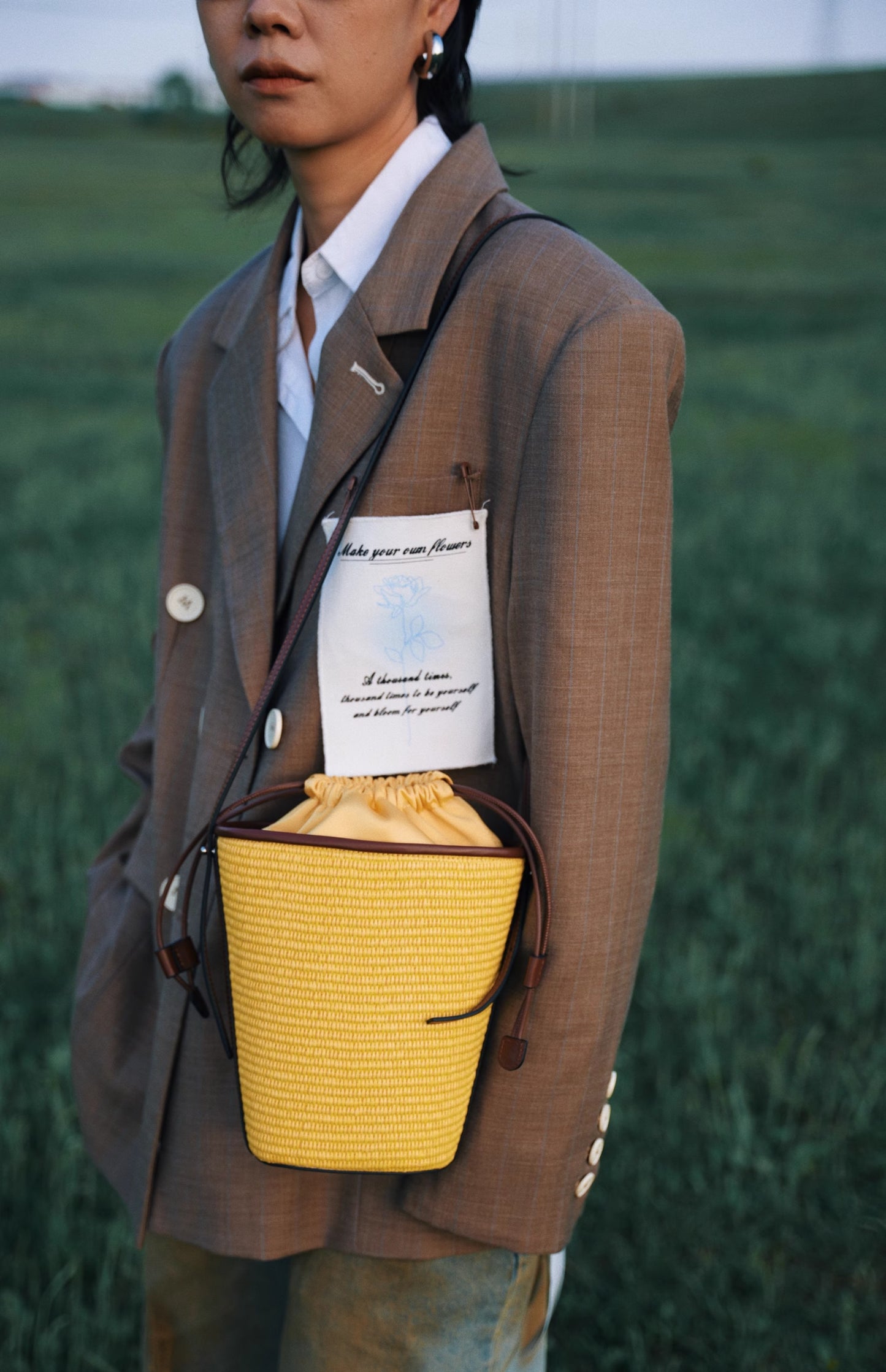 IUBALLET Chic Crossbody Woven Small Cone Bag - MEMPHIS.