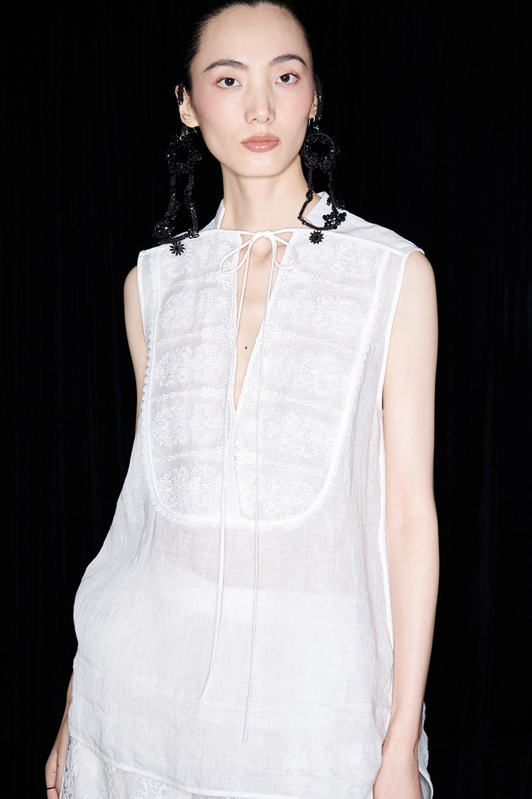 M essential Mackay designer Zen One Linen Lace Lace Sleeveless Top - KENYA.