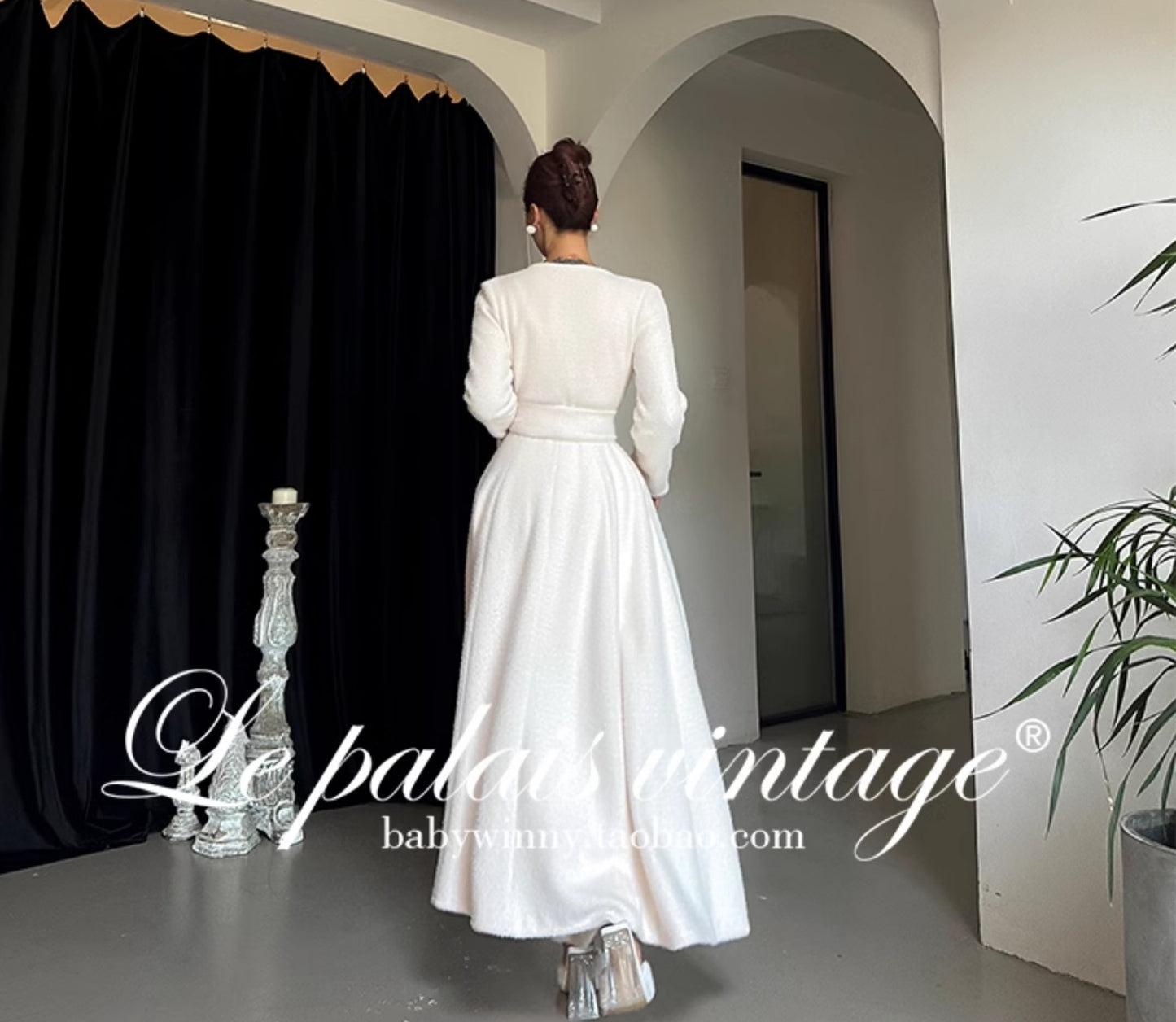 Le Palais Vintage Luxury Soft Slim Plush Drape Wrap  Long White and Pink Dress-Hazel