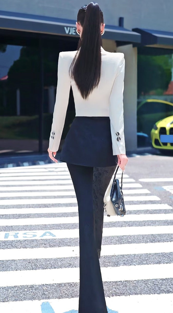 VJE  Dark Print Shape Culottes Two-Piece Suit Set- lLIAM.