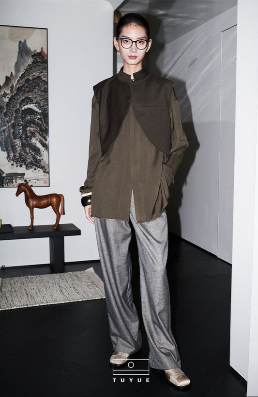 TUYUE moss green handmade buckle long-sleeved shirt- AMIR.