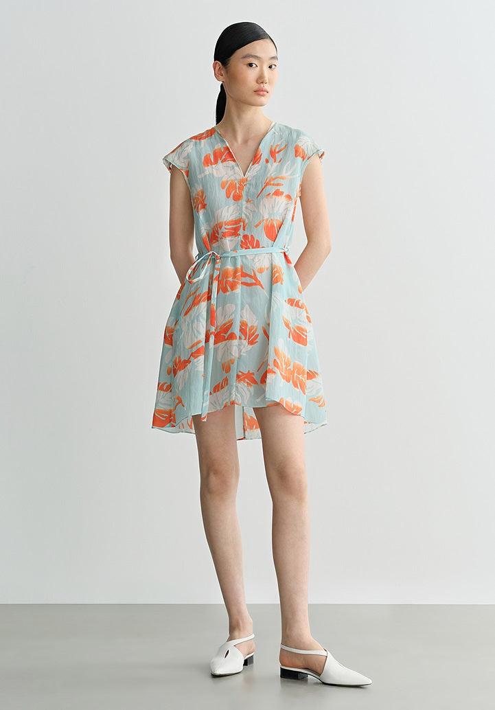 COMME MOI Lv Yan Designer Summer Vacation Print V-Neck Cropped Dress - MIA.
