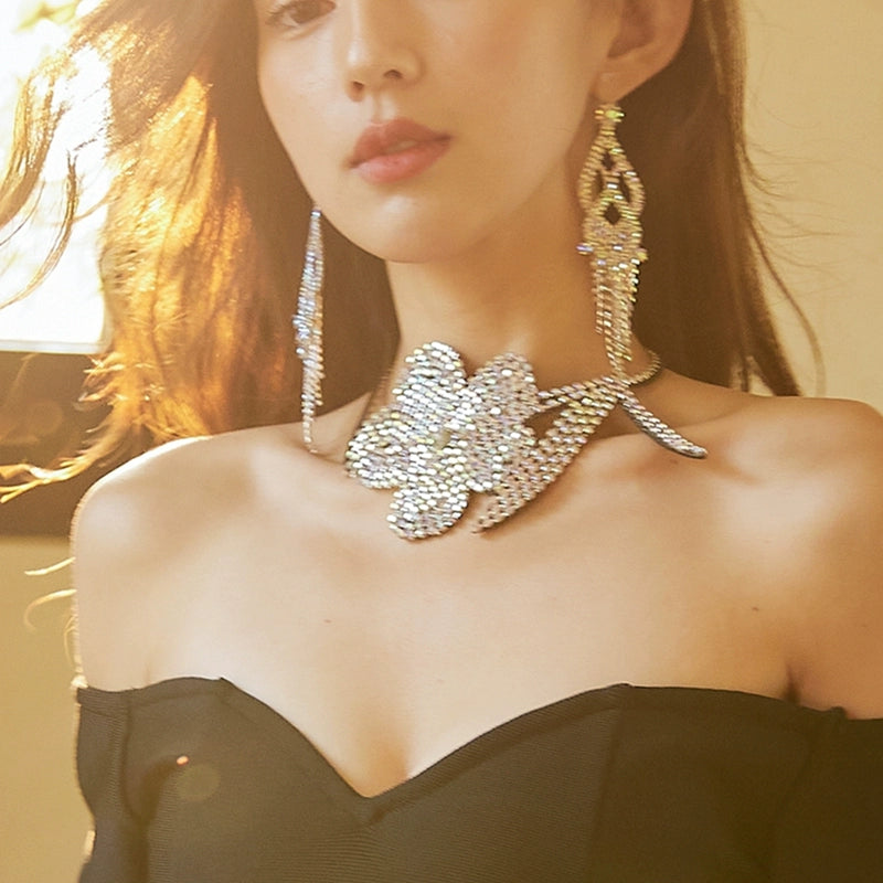 DOLLY Elegant Diamond Plant/Flower Design Chocker Necklace-OLIVIA