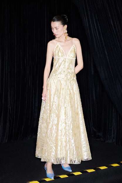 M essential Mackay designer Jinghui embroidered backless suspender dress- CAN.