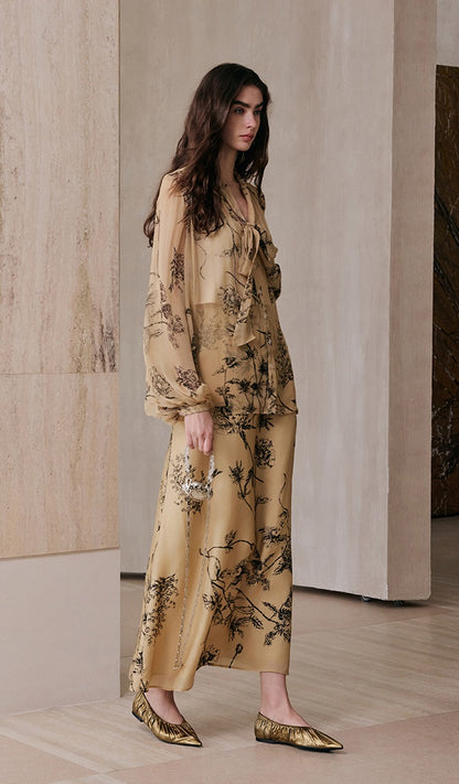 M essential Wise & Elegant Relaxed Resort Silk Flowing Streamer Print Skirt-SELVARA.