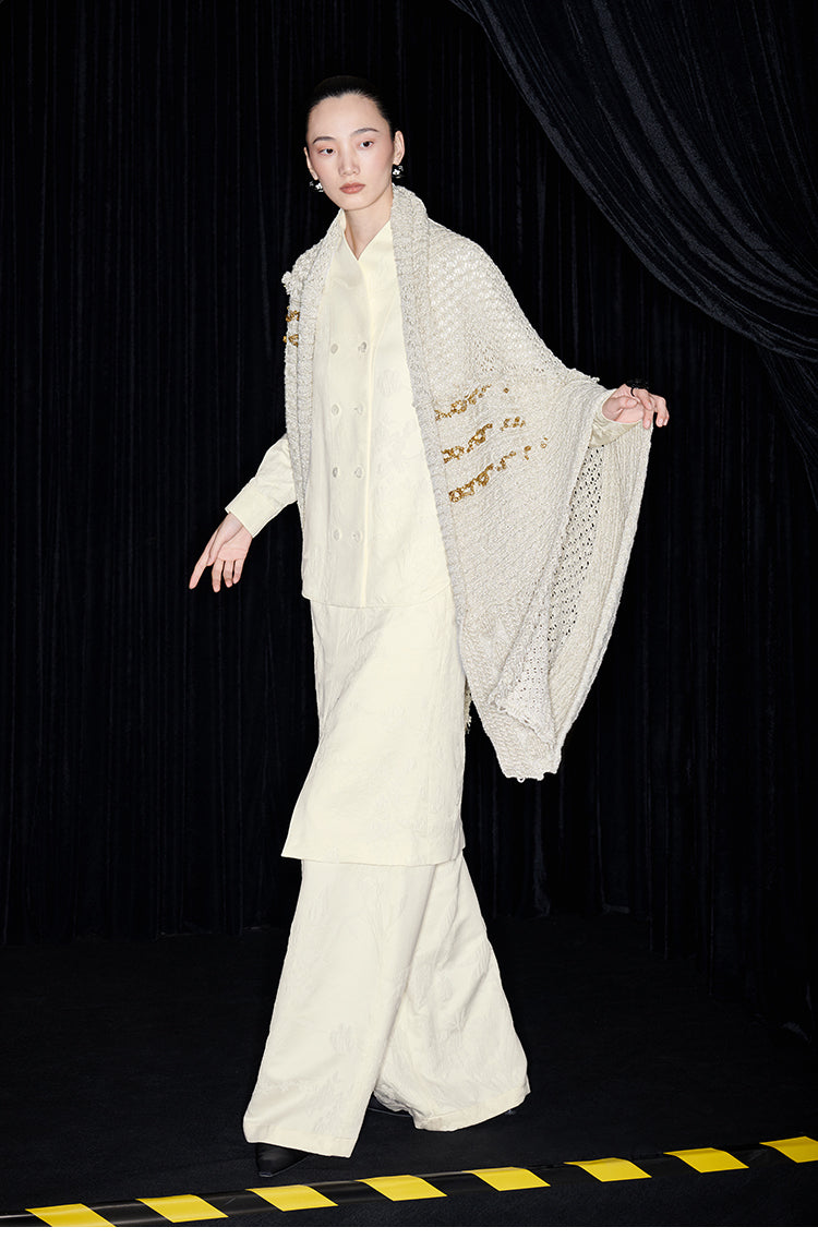 M essential Mackay designer Jin Rao knitted twisted beaded style cape - stat.