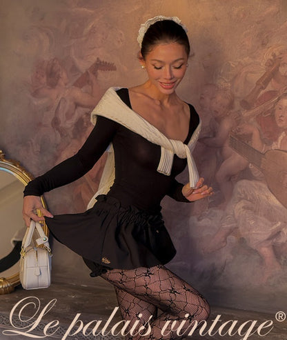 Le Palais Vintage White Twist V Tie Hood Slim Fit Sweater-KEN.