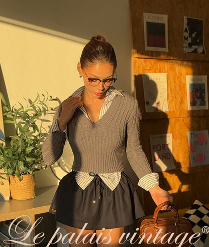 Le Palais Vintage White Twist V Tie Hood Slim Fit Sweater-KEN.