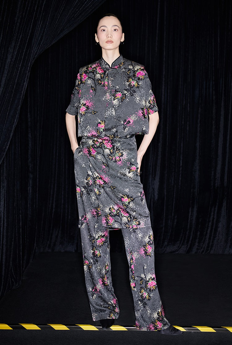 M essential Mackay designer cherry blossom print beads down short vest - LAND.