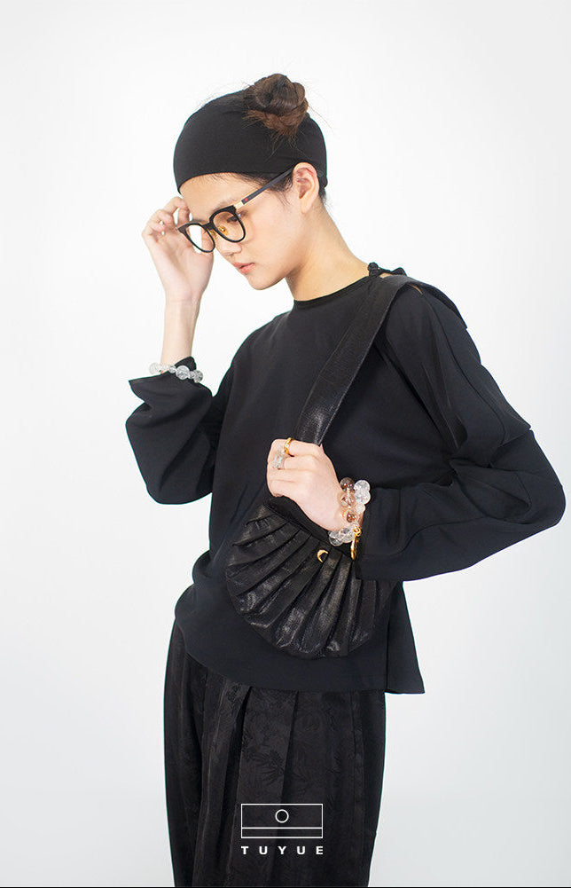 TUYUE Black Slanted Shoulder Side Open Buckle Long-Sleeved Top - HARRISON.