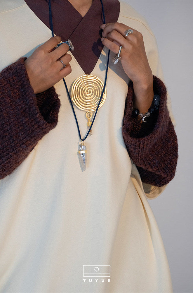 TUYUE Brass gold-plating structure reconstruction metal pendant - AARON.