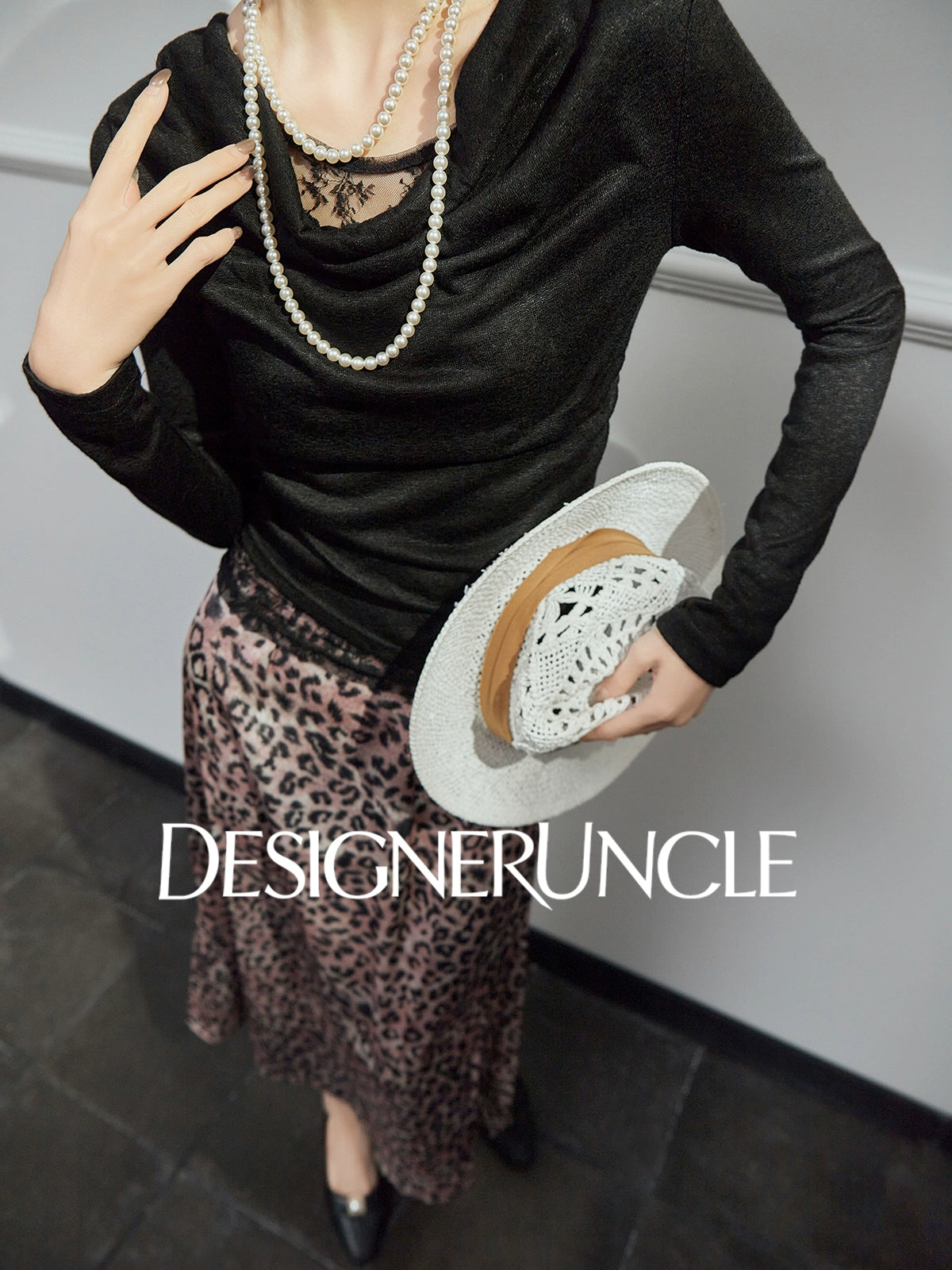 DGU |Black Sexy Lace Splicing Light Luxury Temperament Knitted Top - Brian.