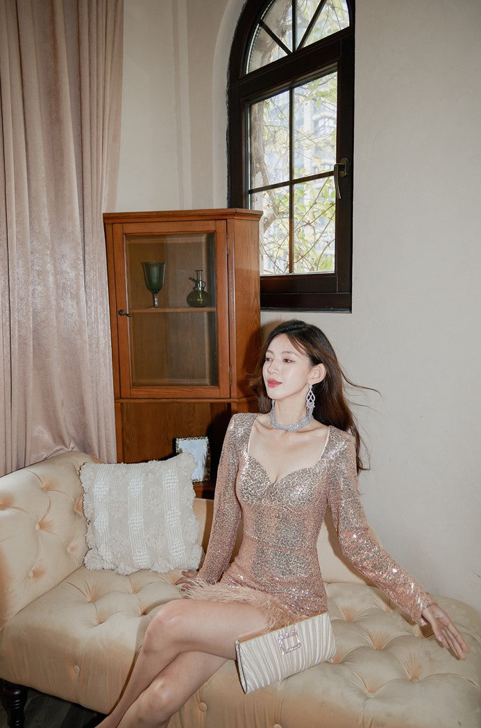 DOLLY Elegant Red Square Collar Long Sleeve Slim Fit Short Sequin Cocktail Dress-QUEEEN