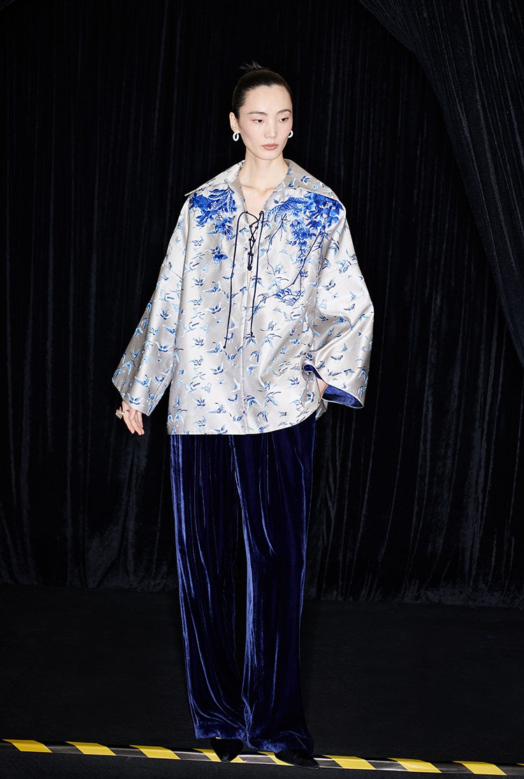 M essential Mackay designer butterfly jacquard blue vine butterfly embroidered top - WIND.