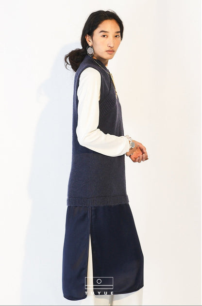 TUYUE Merino Wool Knitted Sleeveless V-Neck Dress - MICHEAL.