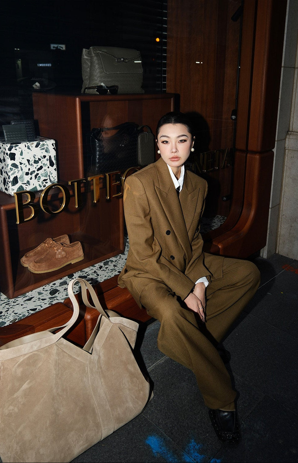 MEI SANGUAN Brown Tailored Blazer & Wide-Leg Pants Three-Piece Set- ARGON