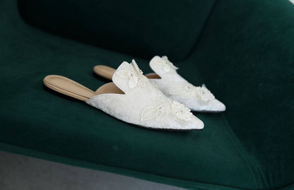 B-FEI pointed toe flower embossed flat mules -OPERT.