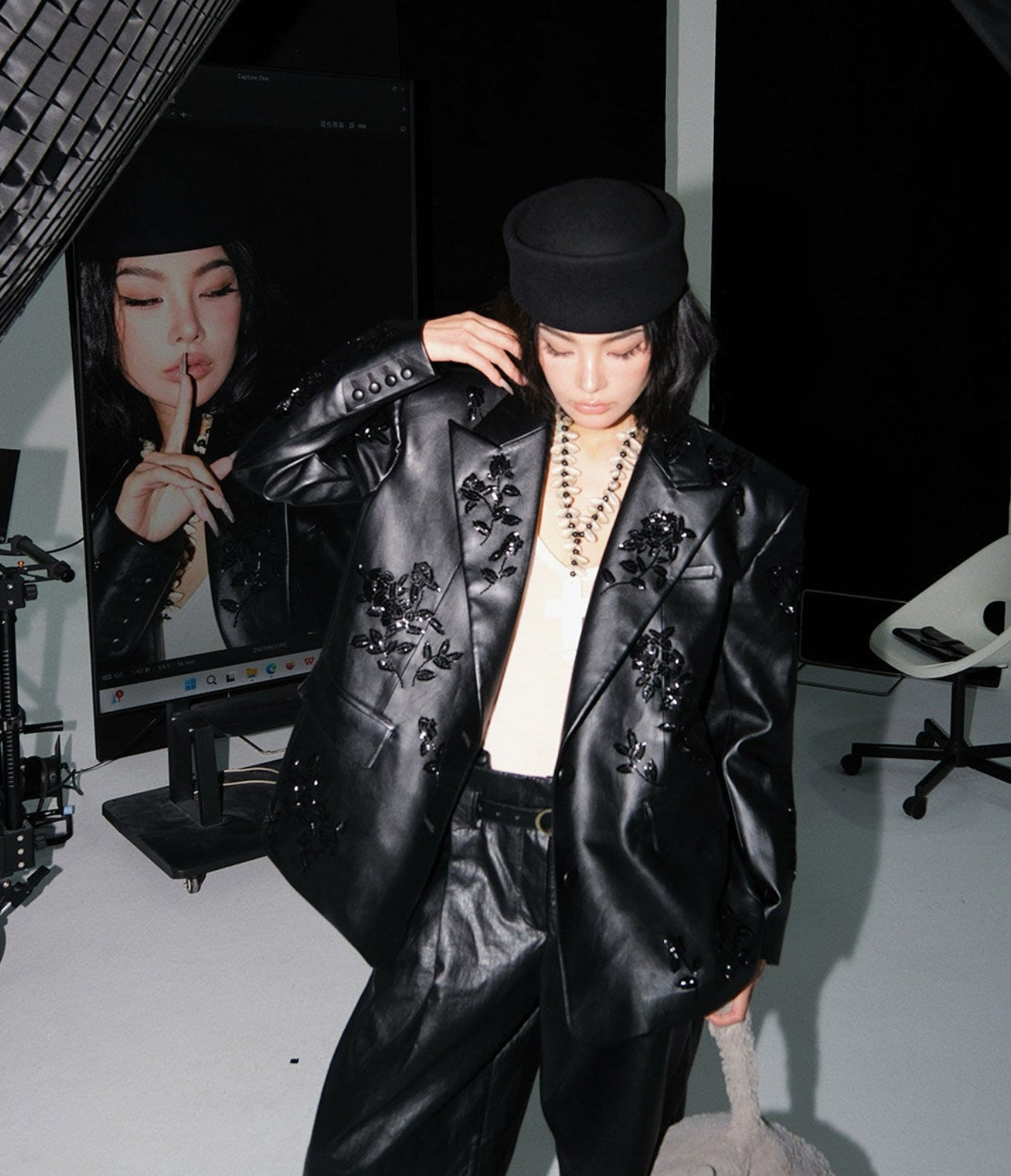 MEI SANGUAN black nail beaded embroidered leather jacket blazer -