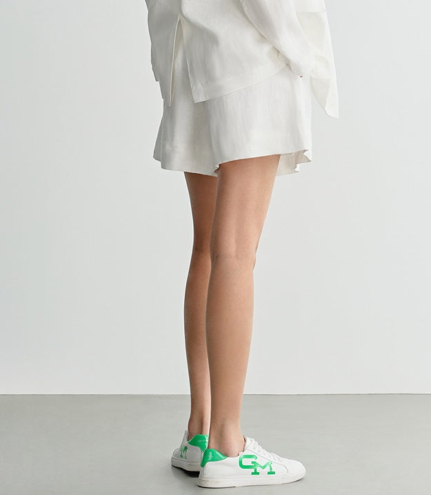 COMME MOI summer women's white linen shorts - DOMINUS.