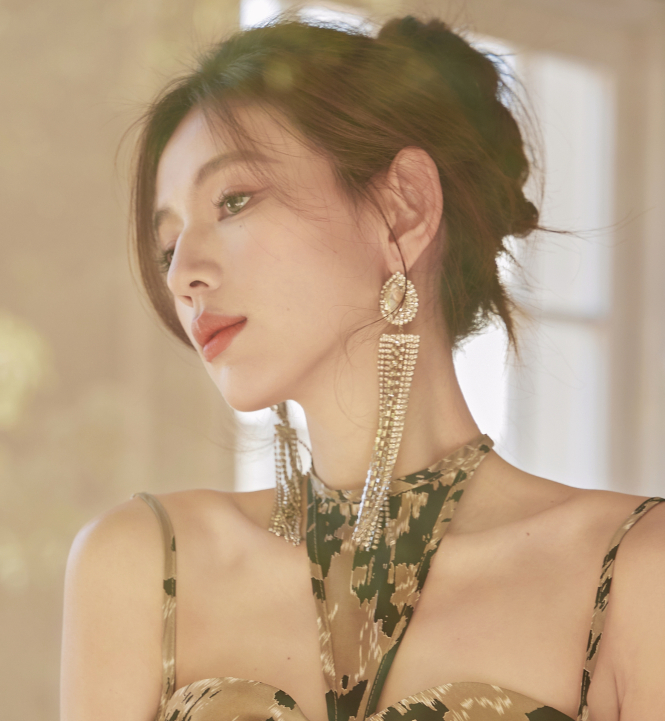 DOLLY Elegant Rhinestone Diamond Tassel Chic Earrings-ABIGAIL