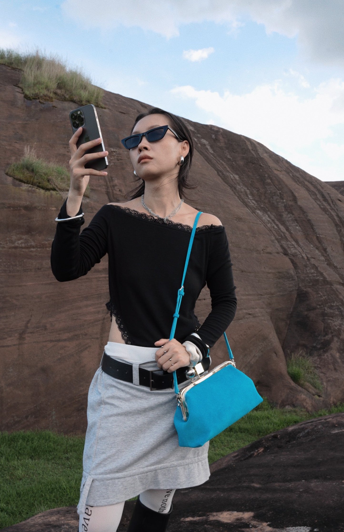 IUBALLET Star Rail Buckle New Mouth Gold Bag - DISTRESS.