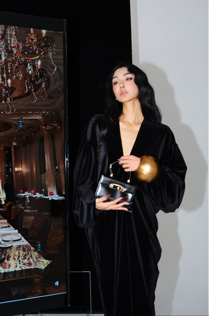 MEI SANGUAN Black velvet second-hand V-neck lantern sleeve dress - MIA