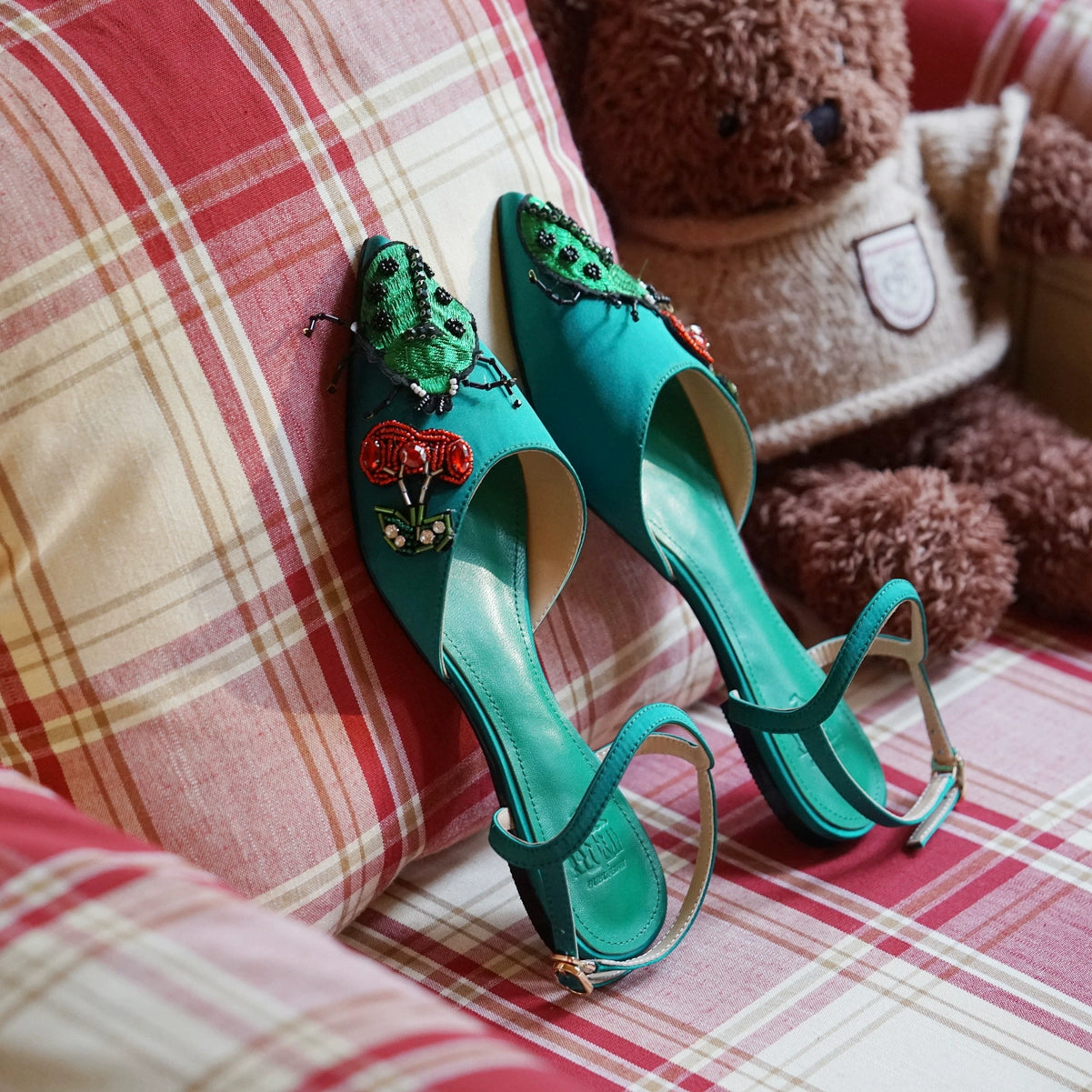 B-FEI Spring/Summer Pointed-Toe Embossed Sandals-POICH.
