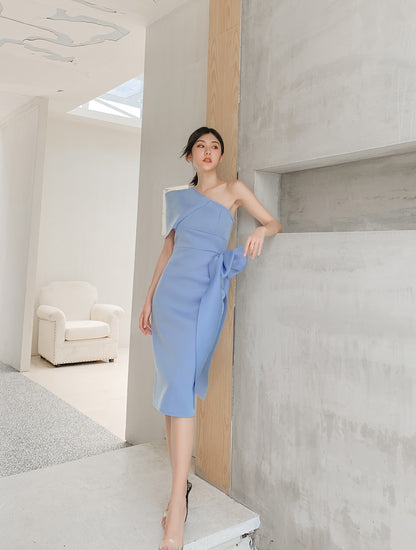 DOLLY Elegant French Style Slant Collar Sleeveless High Waist Midi Dress-QUINNE