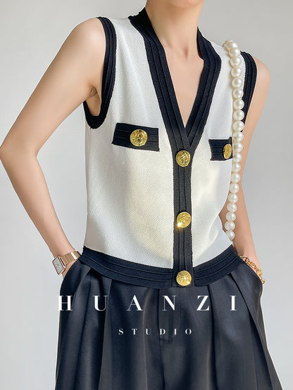 Huanzi custom V-neck knitting sleeveless blakc abd white top - Chiae