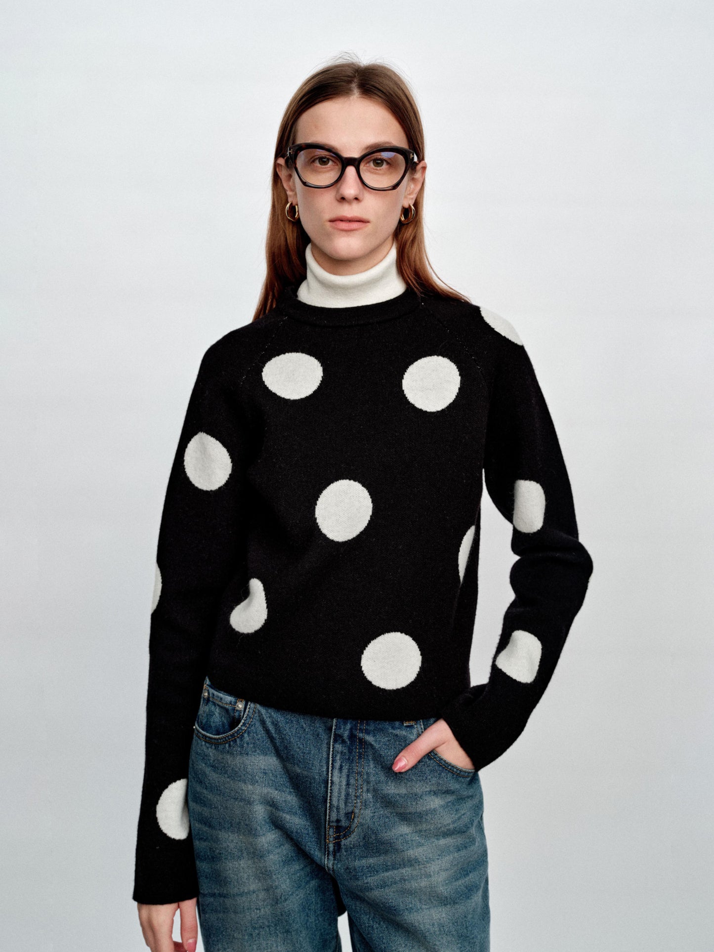 SERRER Black polka dot jacquard high-neck cropped knitted sweater - JAYDEN.