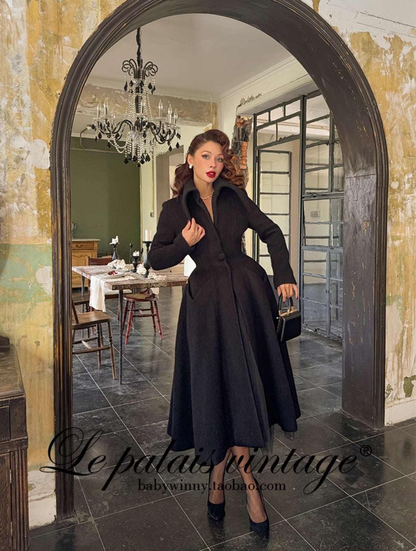 Le Palais Vintage  large skirt black woolen coat-KIA