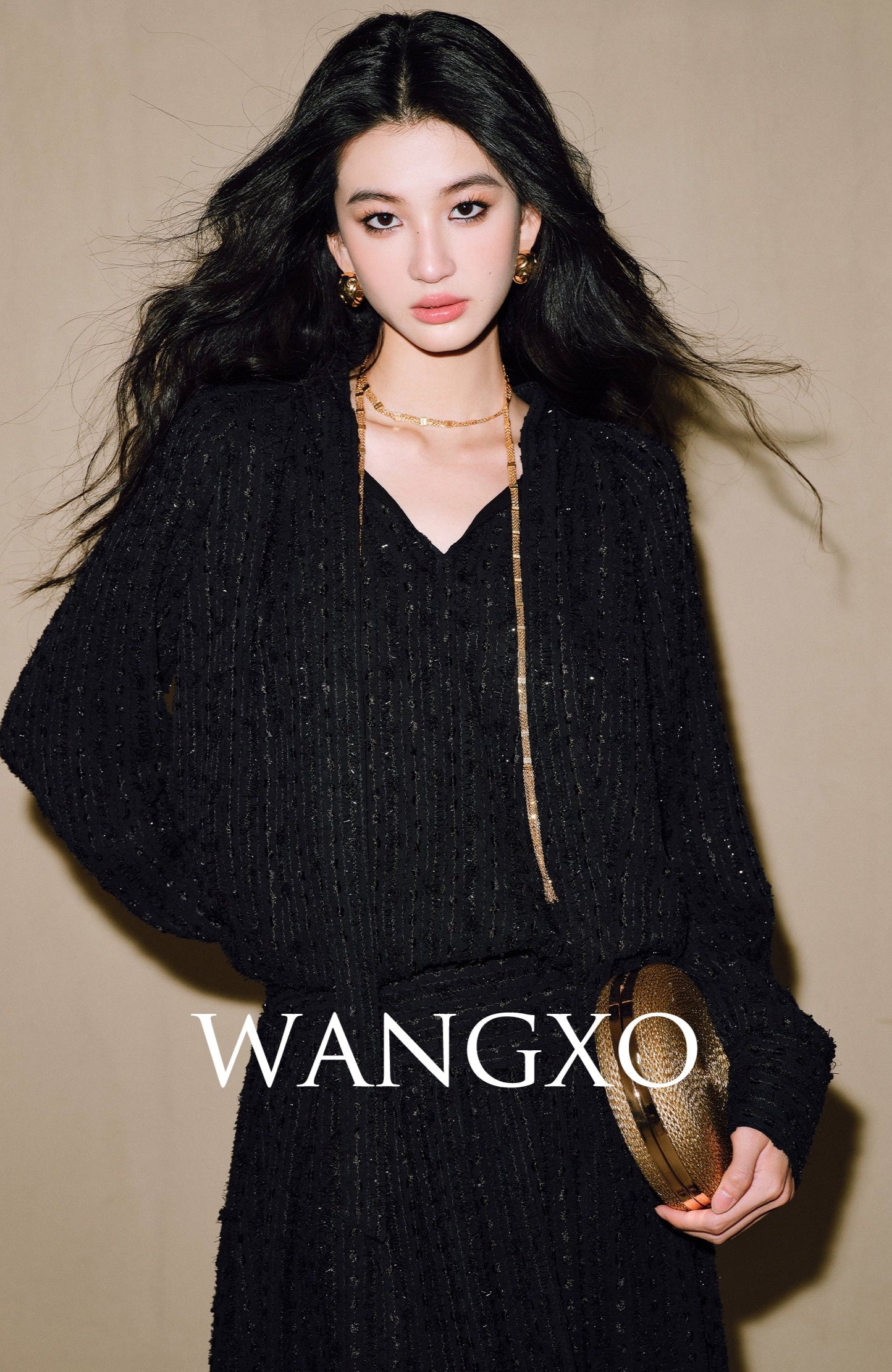WANGXO | 3D Granular Jacquard Micro-Wrinkle Streamer V-Neck Top & Skirt Set- ADA.