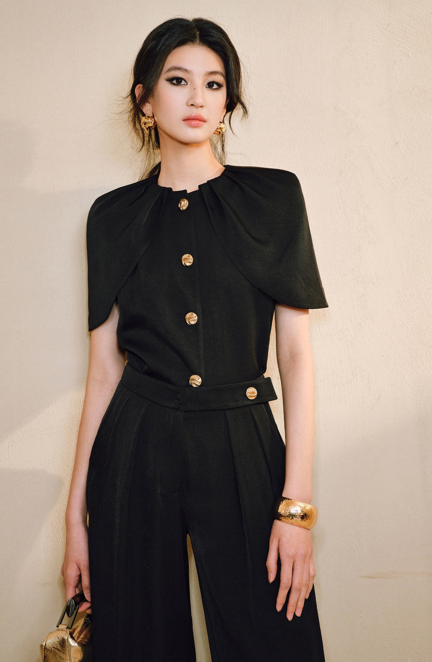 WANGXO | Skin-Friendly Fabric with High-End Metal Buckle Hand-Pinched Layered Urban Suit -NIXI