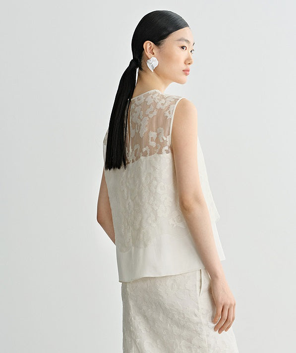 COMME MOI Silk Embroidered Top Sleeveless white Shirt - SIMON.