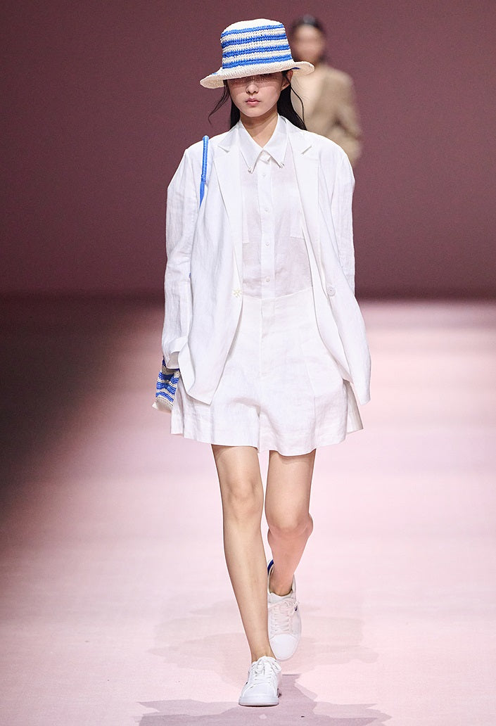 COMME MOI summer women's white linen shorts - DOMINUS.