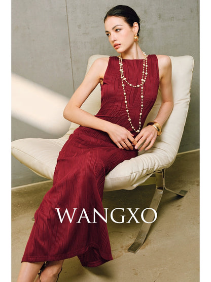 WANGXO | Textured 4D Stretch Knit Water Wave Weave Boat Neck Slim Fit Sleeveless Dress with Sculpted Flow -RÉMI