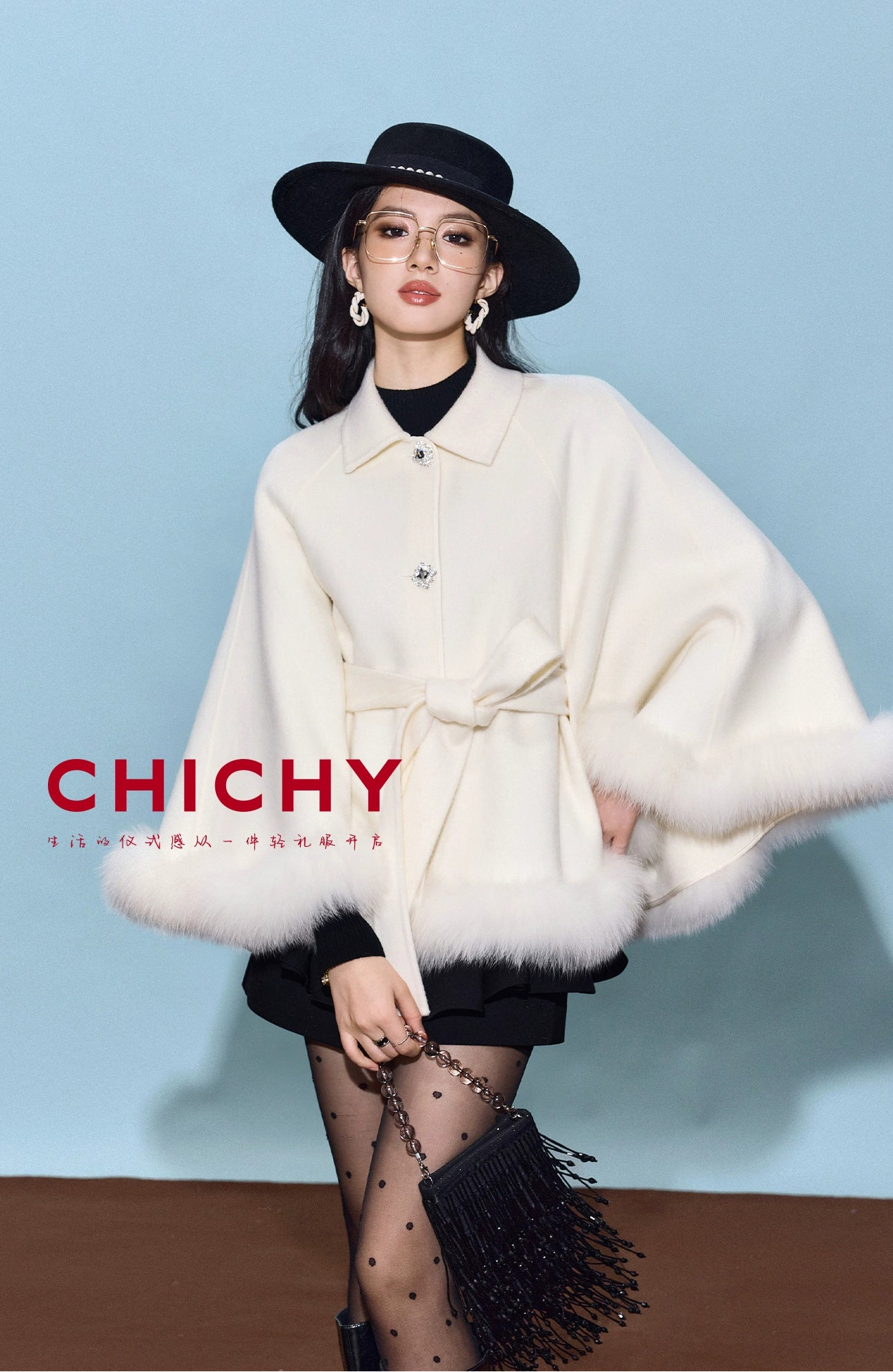 CHICHY white high-end loose reversible woolen cape coat-DOMI