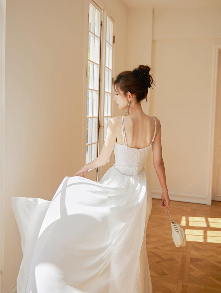 DOLLY High End Sleeveless Halter Neck Sequin Embroidery Long Banquet Dress-KATRINA