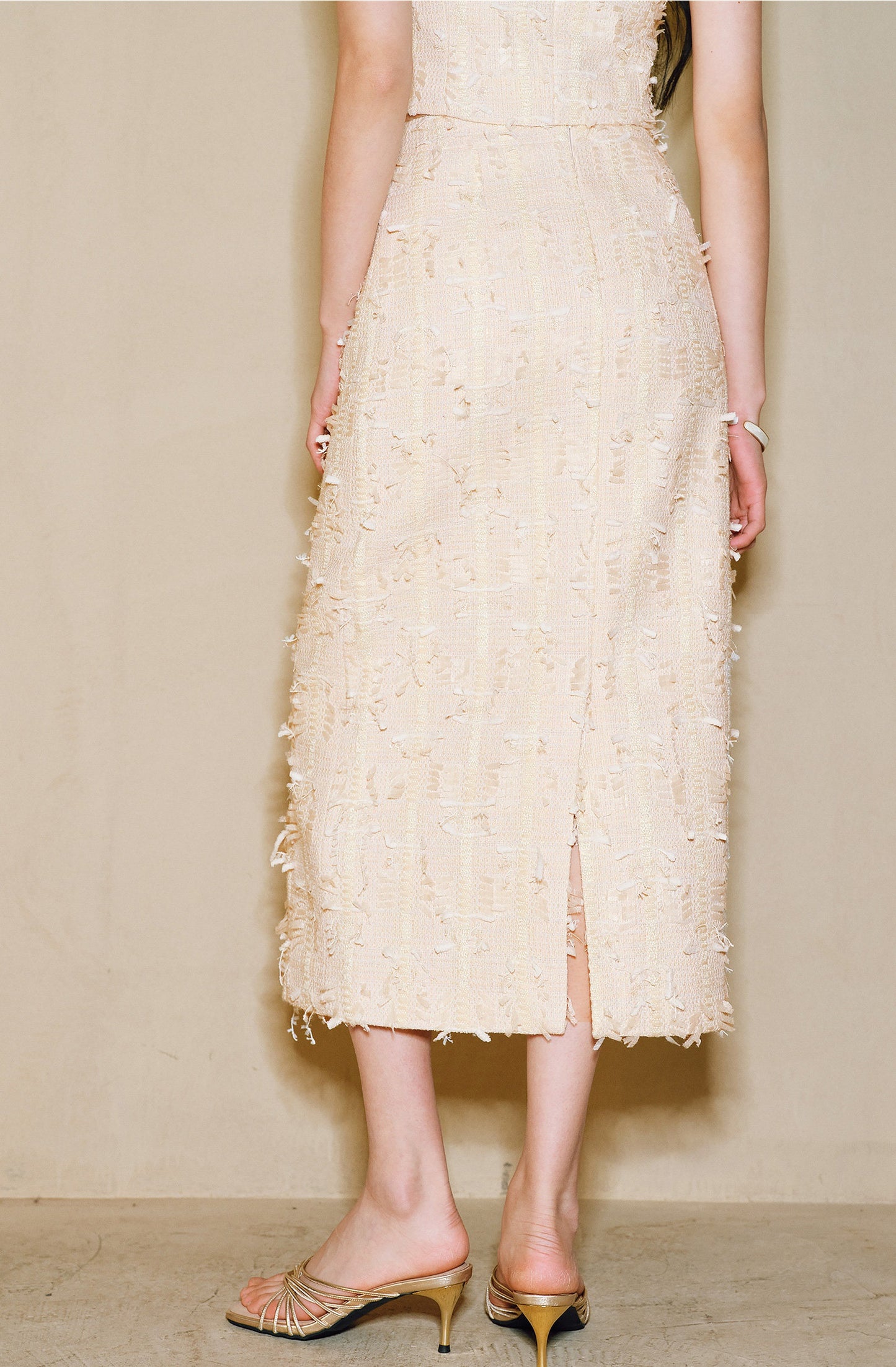 WANGXO | Yaluxe Custom \Pull Wool  Multi-Yarn Woven Vest, Shorts & Skirt Set -RINA