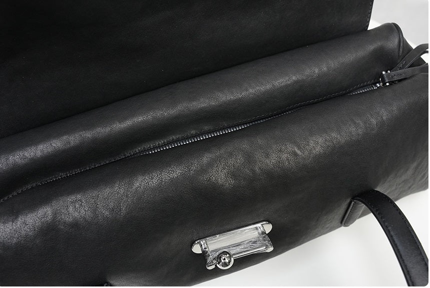 IUBALLET Tanned Leather Shoulder Barrel Bag - SPIRIT.