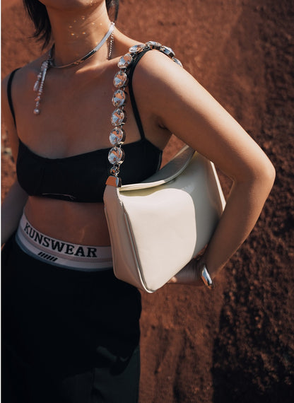 IUBALLET White Diamond Underarm Carry Bag - SAUCE.