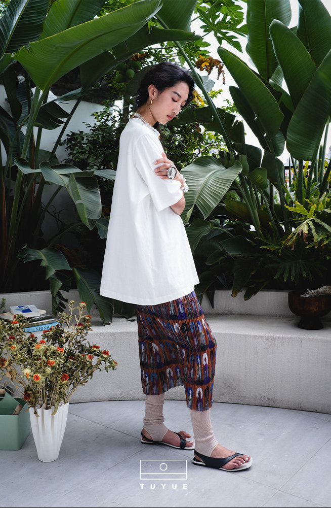 TUYUE Mural print pleated high waisted midi skirt- ANDANA.