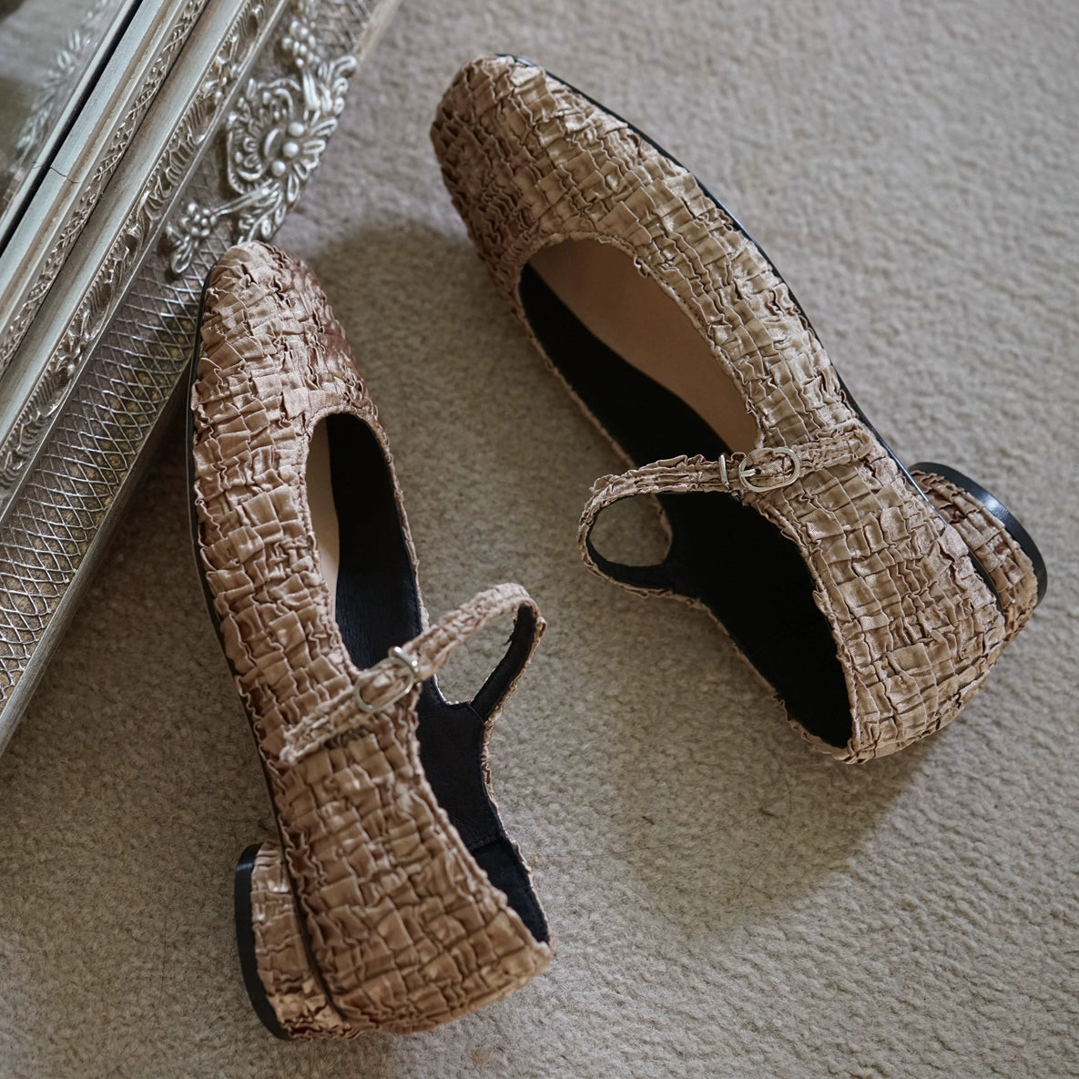 B-FEI fashion mocha pleated flat shoes-INDIANI.