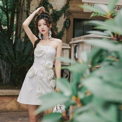 DOLLY Elegant White Flower Bud Chest Wrap High Waist Shor t Banquet Dress-LOLO