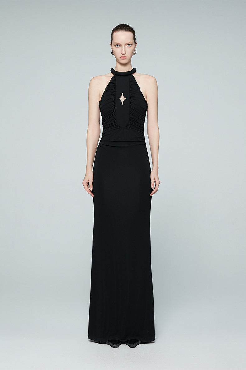 ANNAKIKI black four-pointed star hollow pleated halterneck dress-GICHII