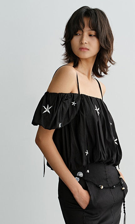 COMME MOI beaded embroidered suspender off-shoulder crop top - SUTTON.