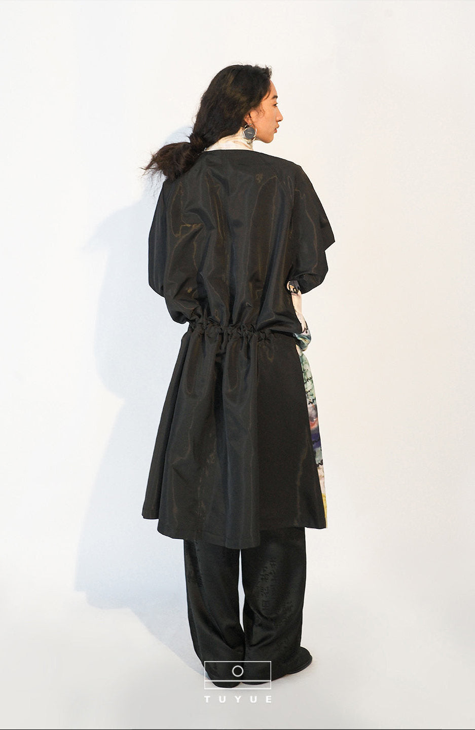 TUYUE art print drawstring stand-up collar trench coat - ERNIE.