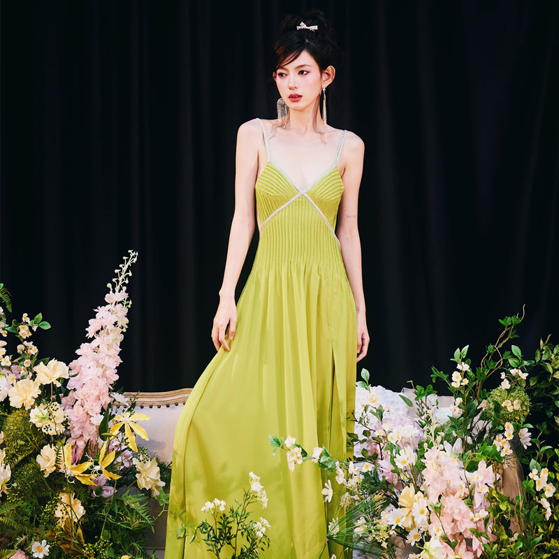 DOLLY Elegant Green V-Neck Sleeveless Slim Fit Backless Slit Resort Dress-JUN