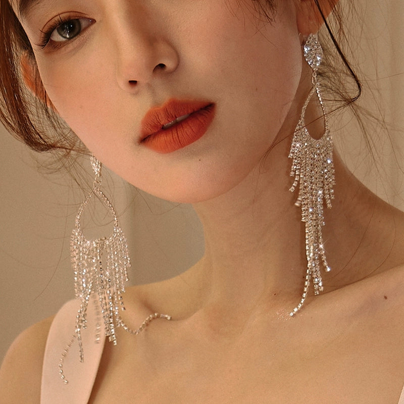 DOLLY High End Rhinestone Tassel Clip Earring-ARIA
